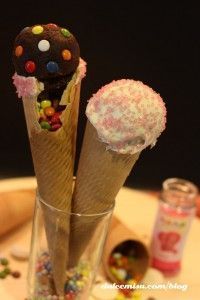 cucuruchos de bizcocho y candy melts (20)