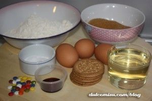 Bundt-cake-de-galletas-y-lacasitos-(1)